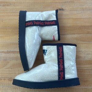 Patriots women’s Sherpa rain boots